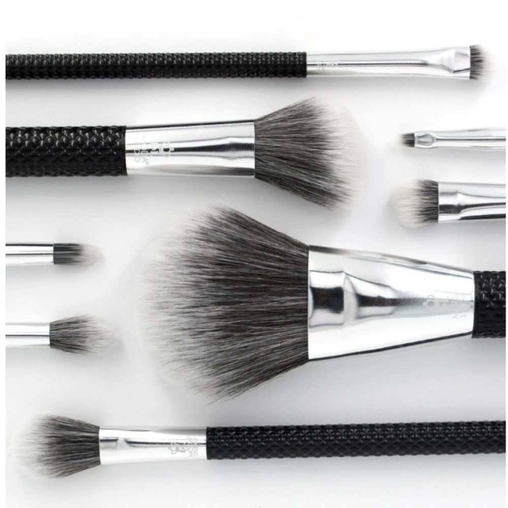 Moda Studio 8pc Pro Glam Set - Picture 6 of 6